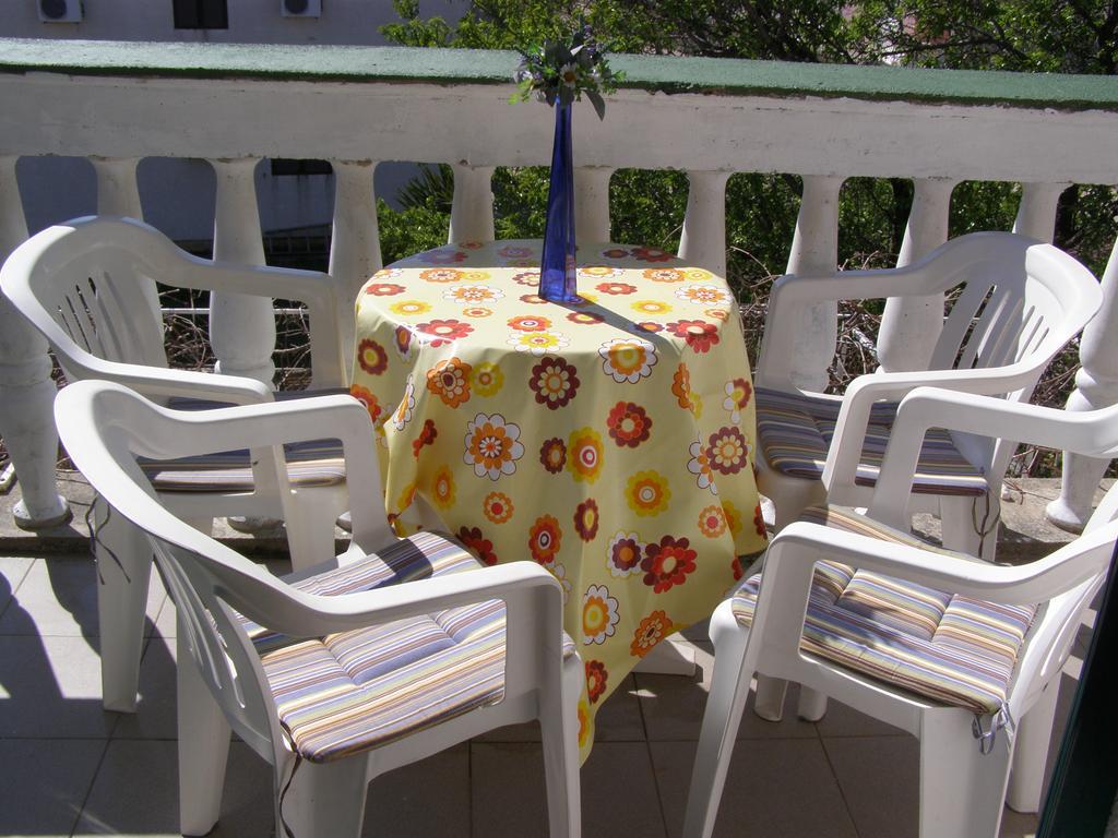 Apartments Meri Vodice Exterior foto