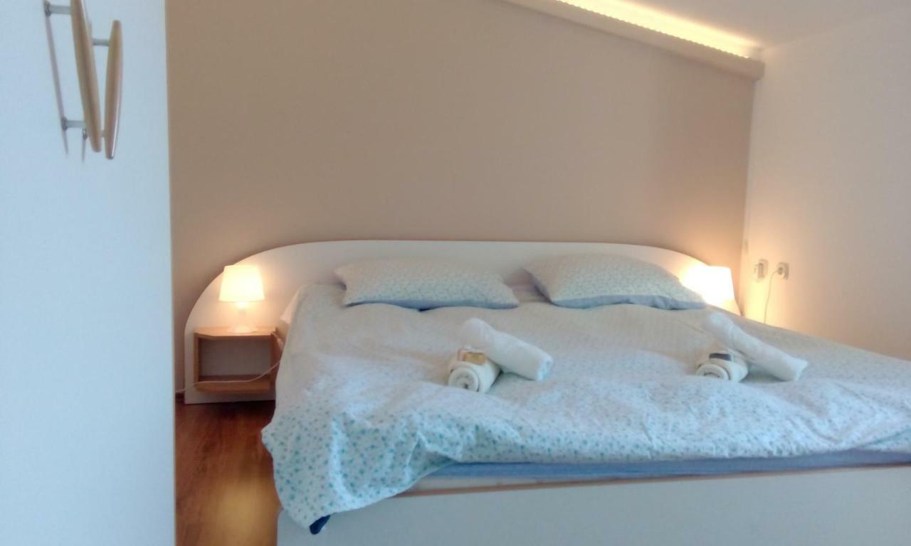 Apartments Meri Vodice Exterior foto