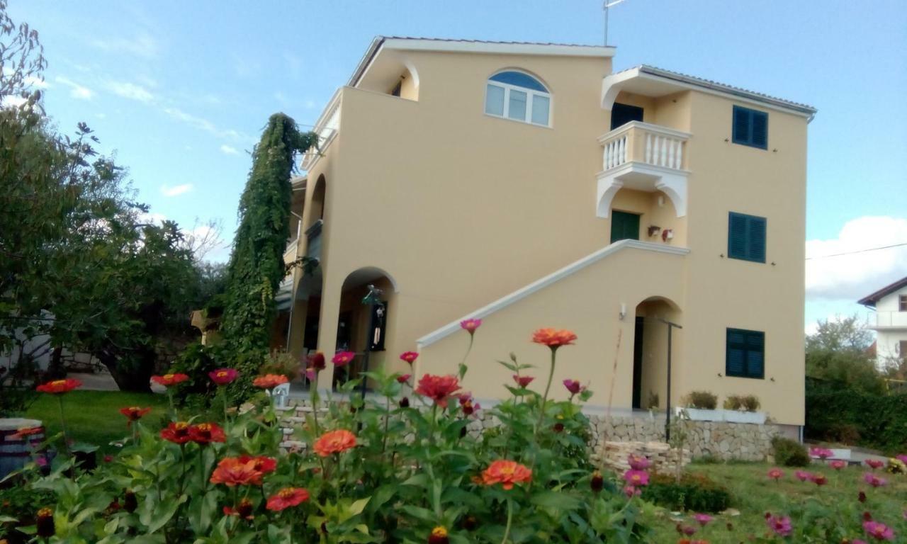 Apartments Meri Vodice Exterior foto
