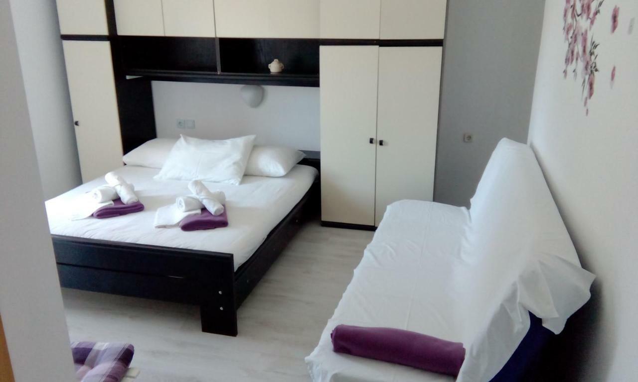 Apartments Meri Vodice Exterior foto
