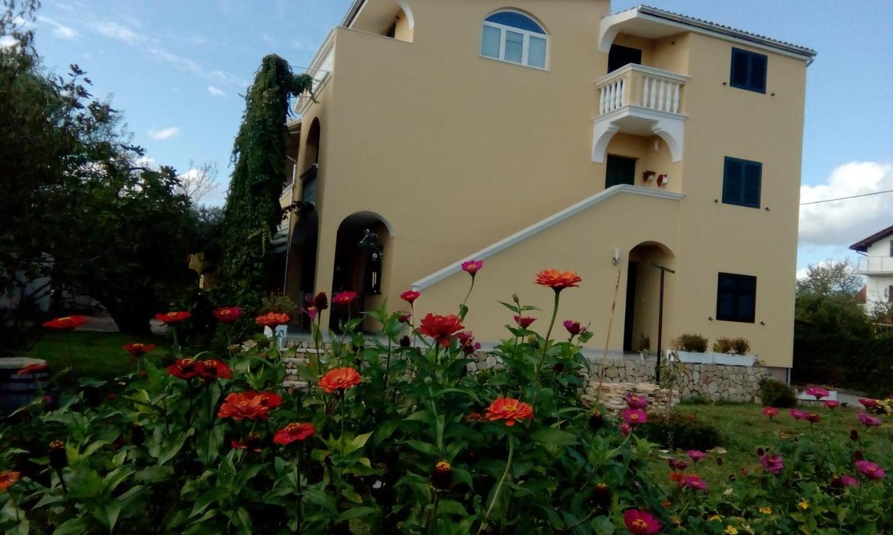Apartments Meri Vodice Exterior foto